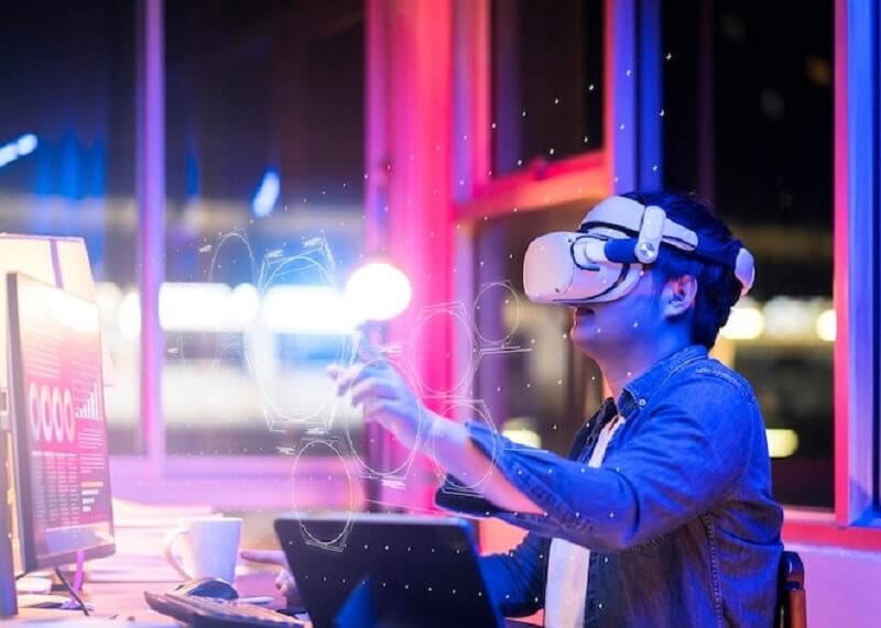Virtual-Reality-VR